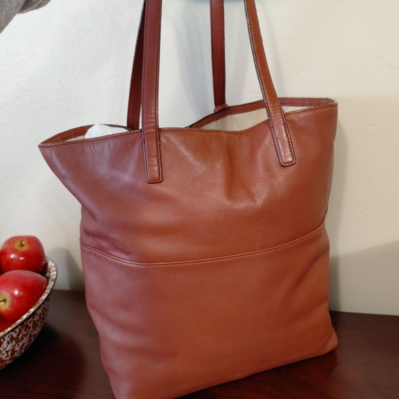 Coach Legacy Leather Turnlock Tote - Picture 2 of 14